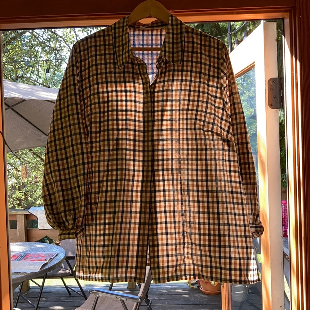 Nosoeawe checkered silk blend button up